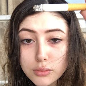 Meet your Posher, Alison